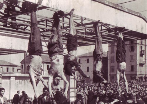 Death Mussolini Hanged Man
