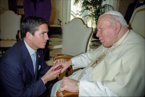 JC jim Caviezel Mel Gibson Pope